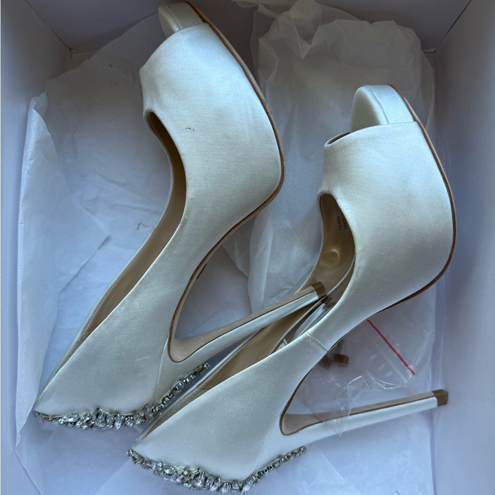 Badgley Mischka White Satin Peep Toe Heels with Crystal Design